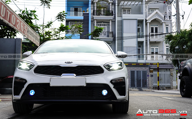 Chiêm ngưỡng bán tải Ford Ranger độ Body Raptor giống đến 95%